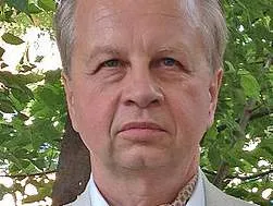 W. Julian Korab-Karpowicz