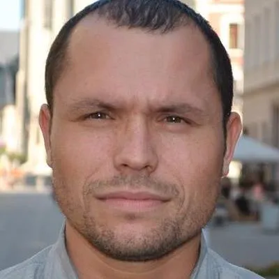 ,Piotr Wójcik,