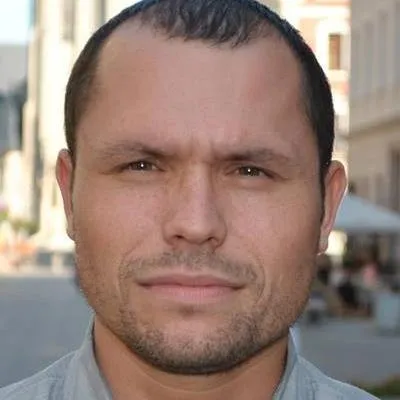 ,Piotr Wójcik,