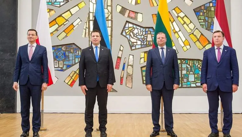 Demonstracja jedności. Litwa, Łotwa i Estonia będą przeciwne karom nakładanym na Polskę!
