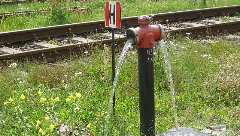 W Łebie konflikt o... hydrant