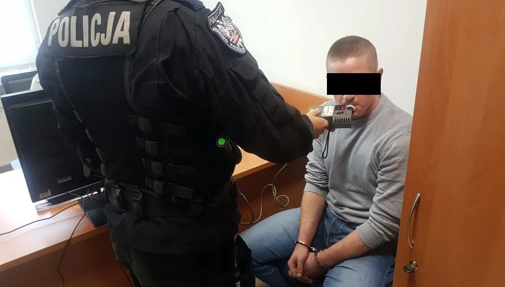 Potrącił nastolatkę i uciekł 