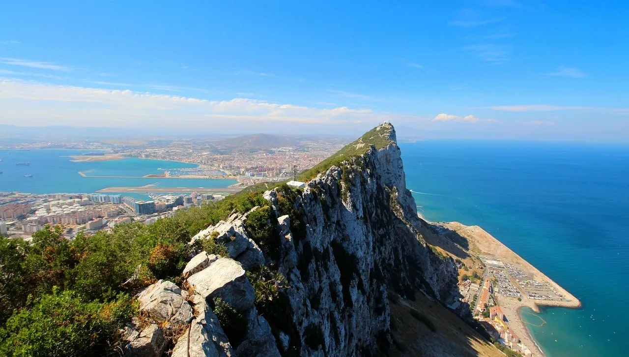 Hiszpanie: Oszukali nas z Gibraltarem