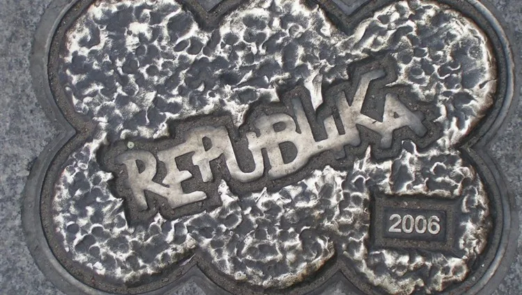Dokument o zespole Republika zwycięzcą festiwalu