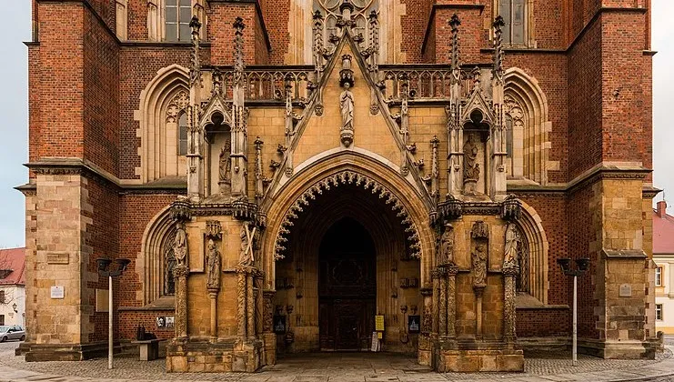 Archidiecezja wrocławska będzie współpracować z IPN