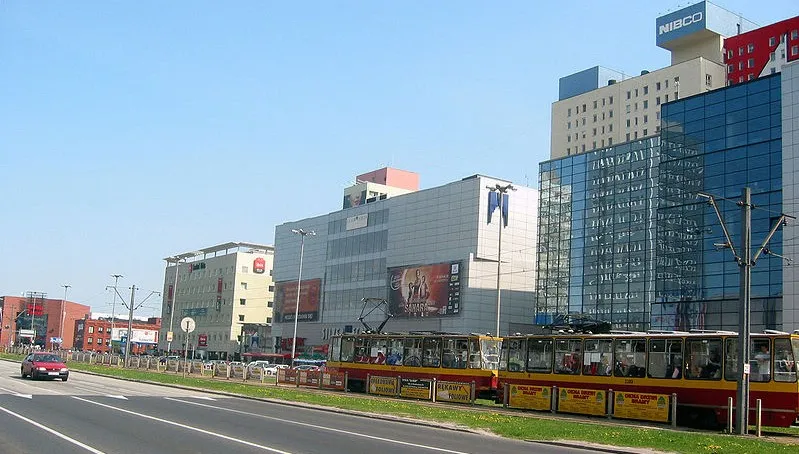 Na ulice Łodzi trafił nowy tramwaj