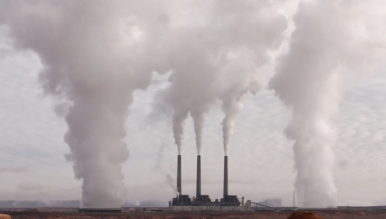 Emisja CO2 wciąż rośnie 