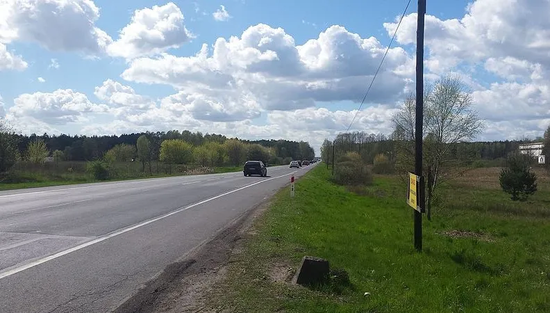 Cztery osoby ranne po wypadku na DK5