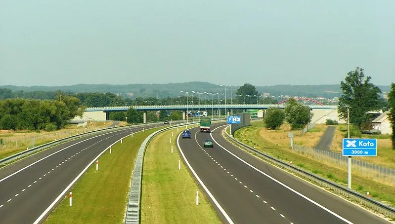 Rosną opłaty dla aut ciężarowych na A2