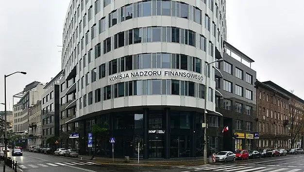 KNF i upadek banku w Wołominie