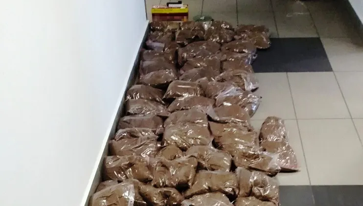 Sprzedała „na lewo” ponad sto kg tytoniu. Wpadła w ręce policji