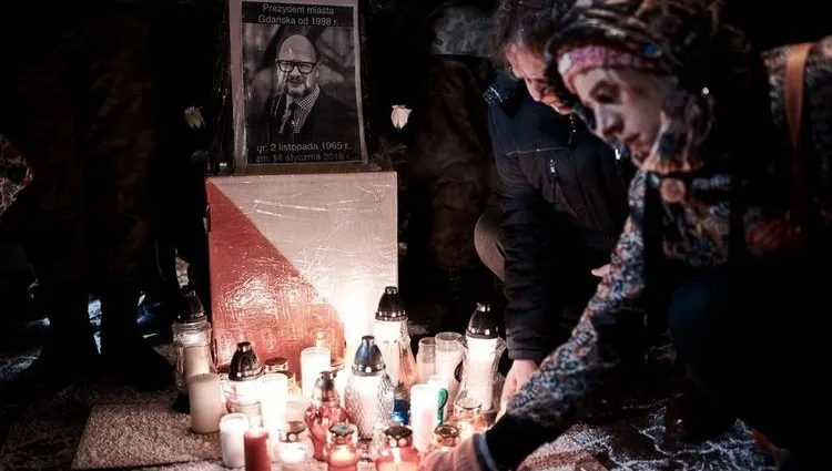 Łodzianie obejrzą transmisję pogrzebu Adamowicza