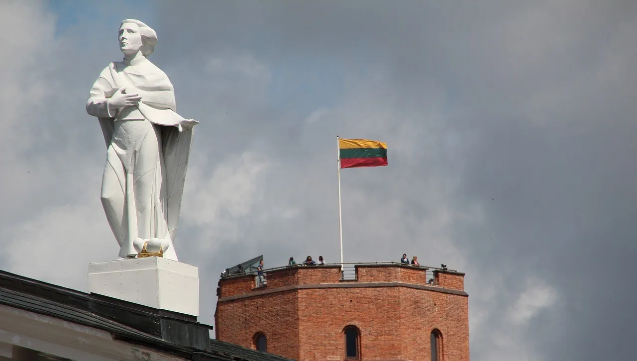 Ważny sondaż: Litwini za Polską!