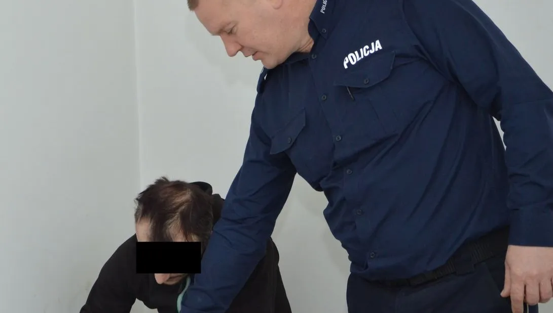 Fałszywy lekarz zatrzymany. Diagnozował np. alergię na biżuterię