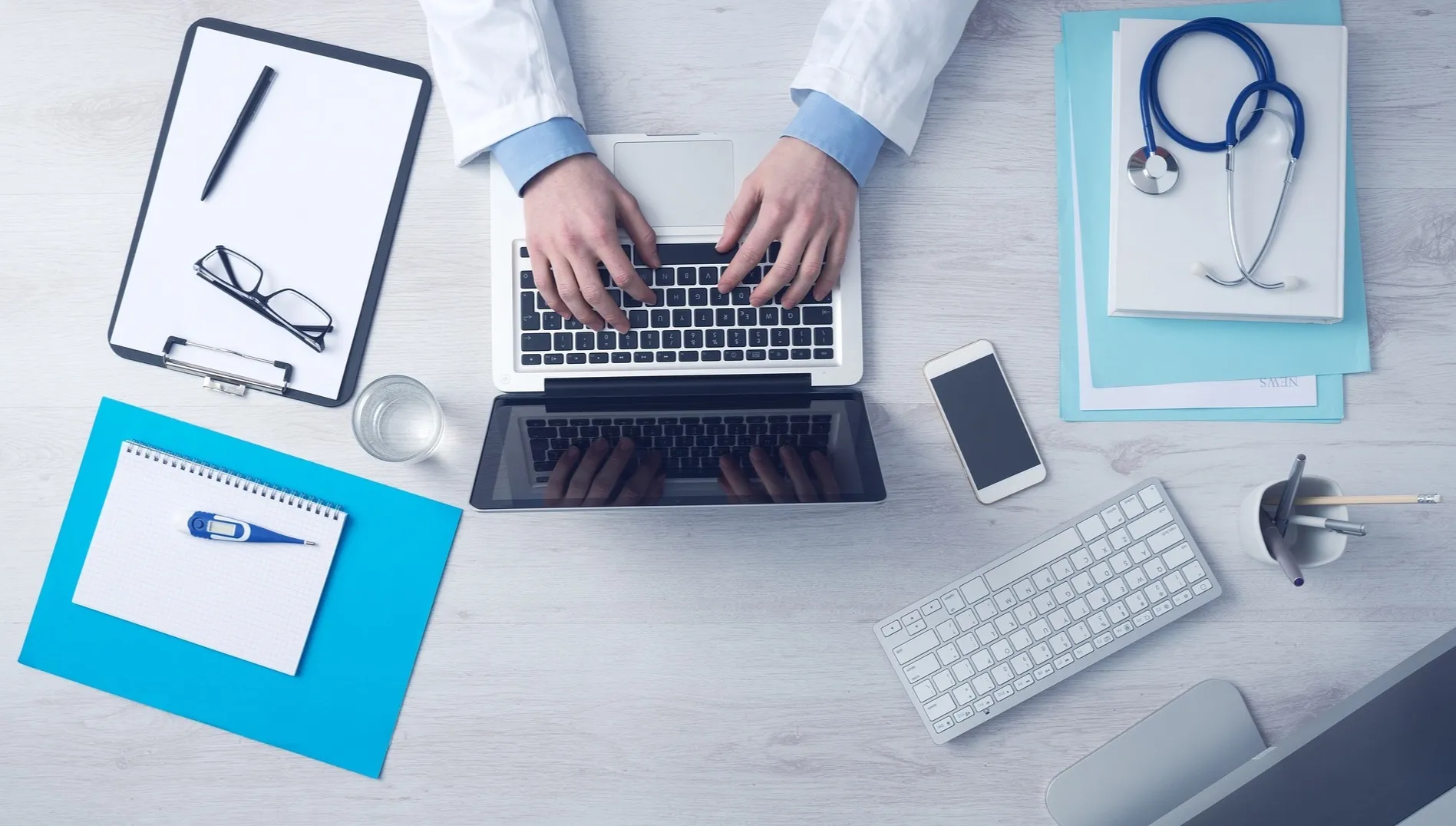 UWAGA! Oszust podawał się za „amerykańskiego doktora” 