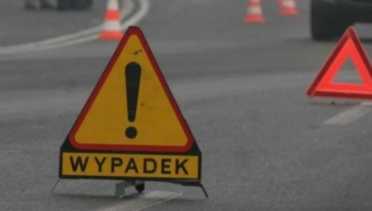 Ciężarówka zderzyła się z autem osobowym na dk 94