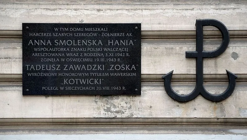 99 lat temu urodziła się projektantka symbolu Kotwicy