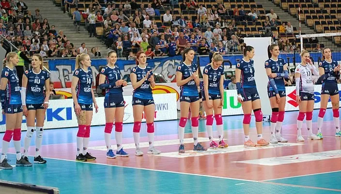 Puchar Polski siatkarek - zespół z Polic pierwszym finalistą