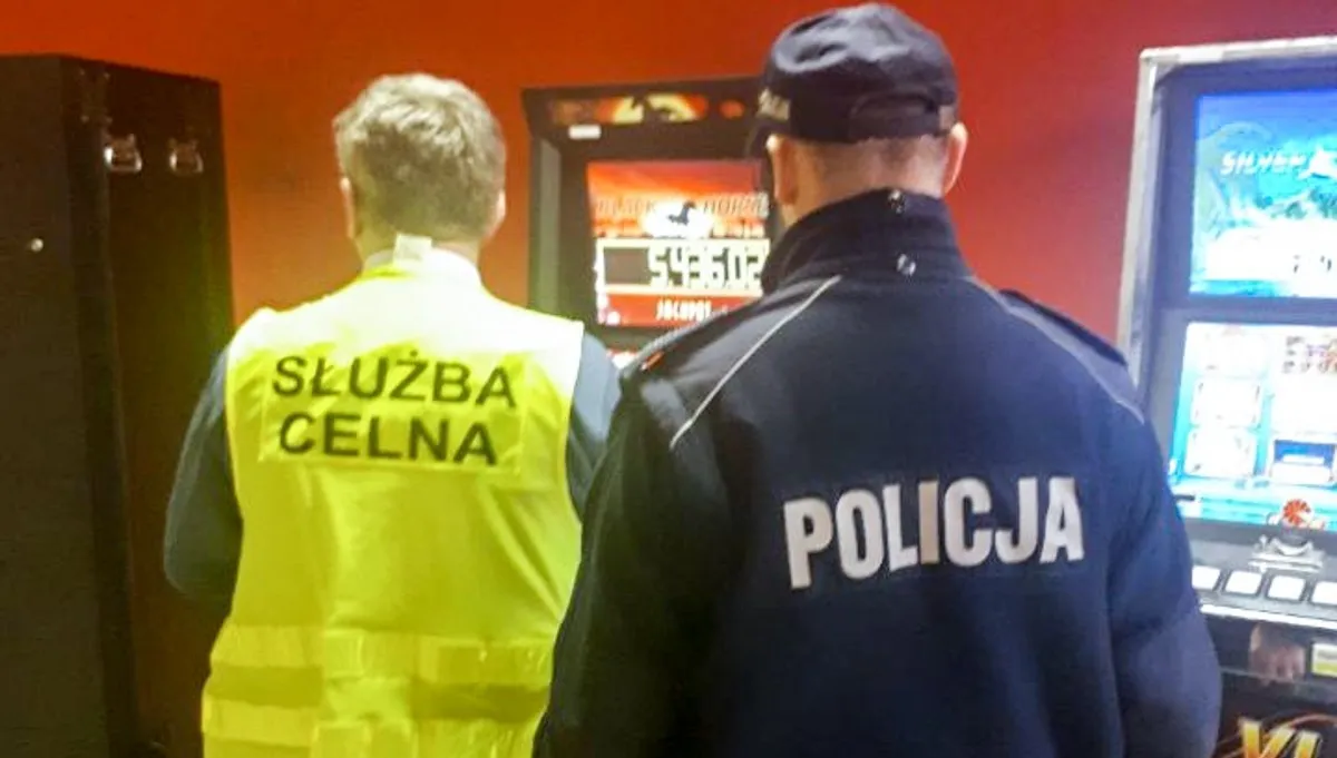 Służby zlikwidowały dwa punkty gier hazardowych