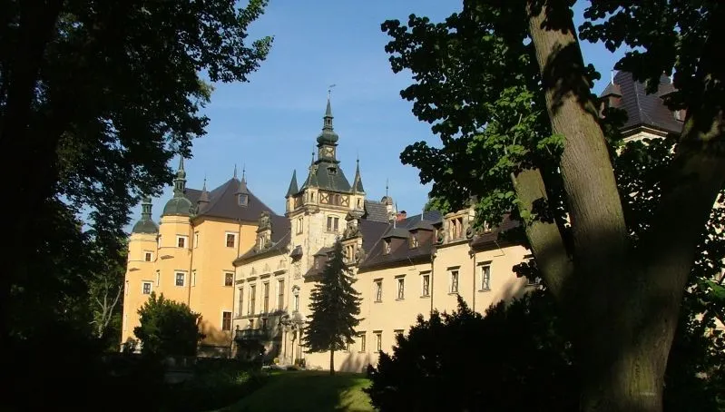 Kliczków - jeden z najciekawszych zamków Dolnego Śląska