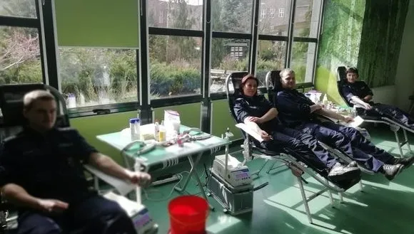 "100 litrów krwi na 100-lecie policji"