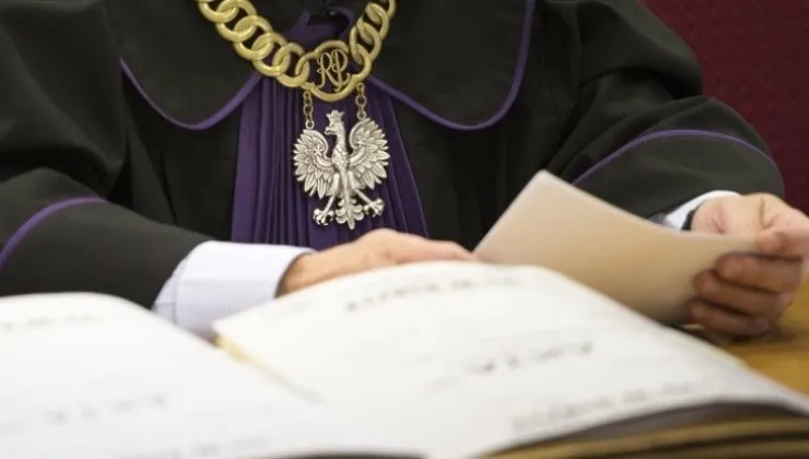 Postępowanie ws. oświadczeń Adamowicza umorzone