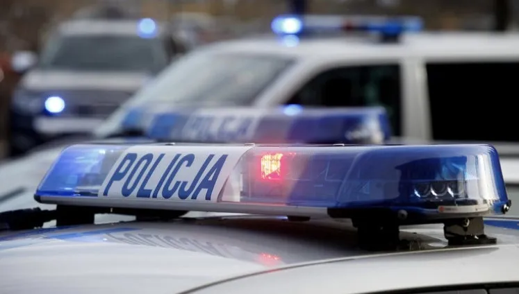 Wypadek busa z dziećmi. Są ranni