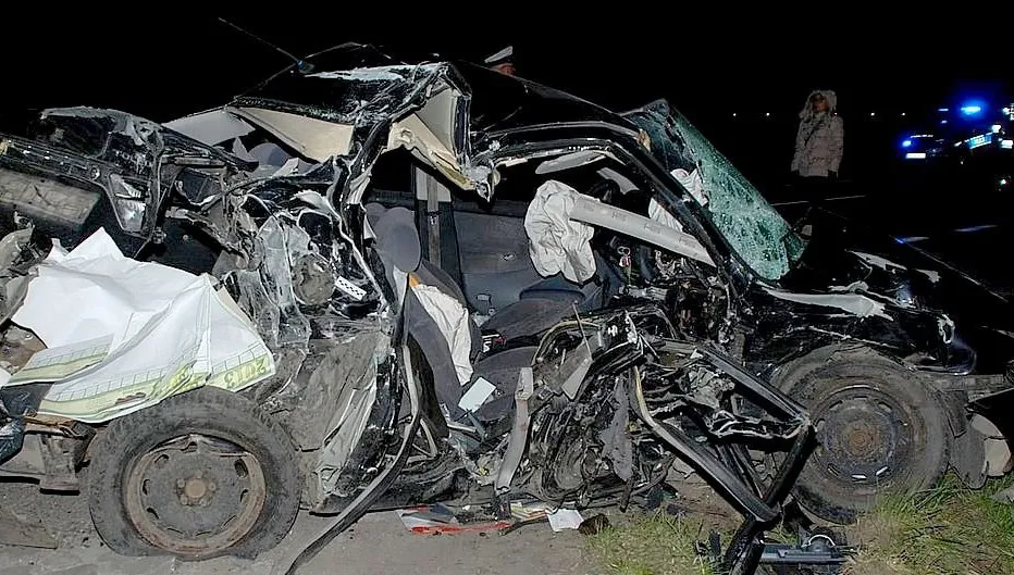 Tragiczny wypadek na DK 19. Siła uderzenia była ogromna