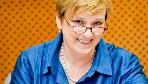 Czyich interesów broni PO w Unii?