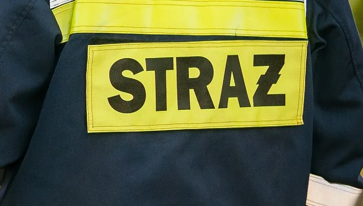 Straż otrzymała informację o wybuchu. Przyczyną ewakuacji poczty okazało się... wino