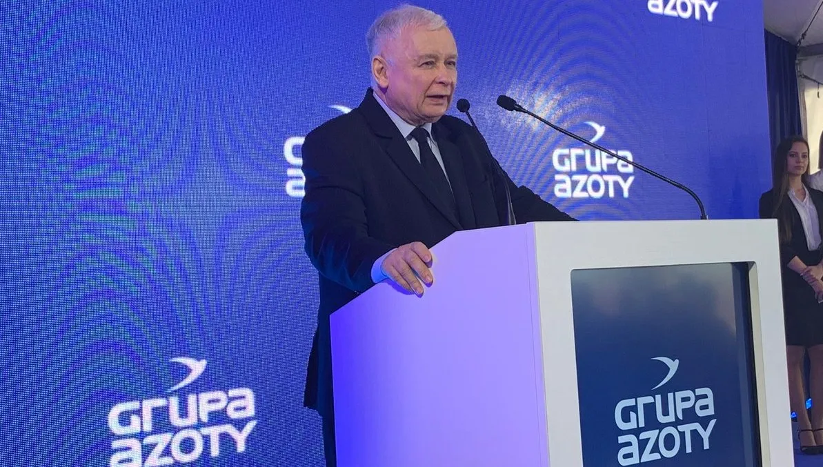 "To początek czegoś  ważnego" - mówi prezes PiS. "Zmierza ku temu, by Polska się rozwijała"