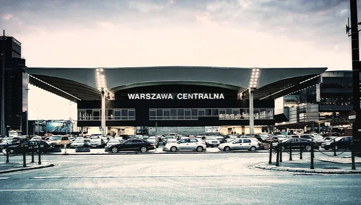 Celebrycka pedofilia na warszawskim dworcu za czasów Millera. MINISTER DWORCZYK komentuje
