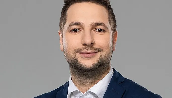 Jaki: to nie jest bat na dziennikarzy