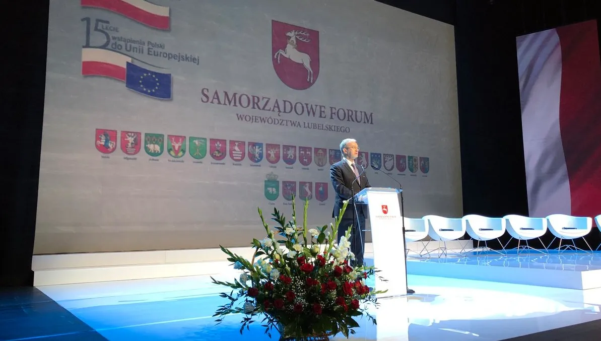 Służby walczą ze skutkami kataklizmu