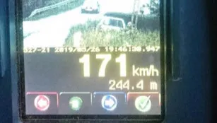 20-letni pirat zatrzymany. Przekroczył dozwoloną prędkość o 121 km/h