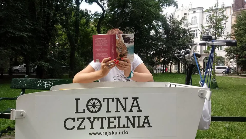 "Lotna czytelnia" znów rusza na Planty