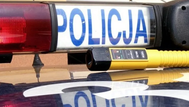 Pościg za pijaną kobietą. Jedno dziecko nie żyje, drugie walczy o życie