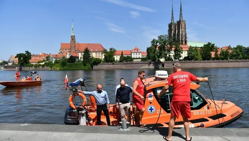 Wrocław: więcej pieniędzy na ratowników wodnych