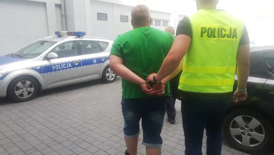 Ukradli elementy statków warte blisko 200 tys. zł. Wpadli w ręce policji