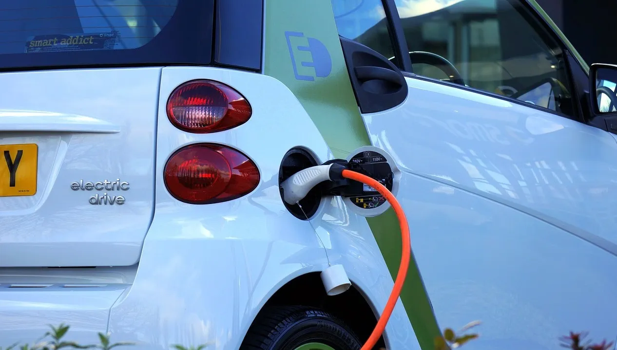 Rekordowy wzrost sprzedaży "elektryków"