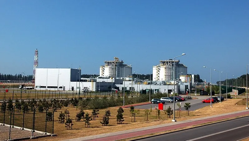 Trwa rozładunek pierwszej dostawy amerykańskiego LNG