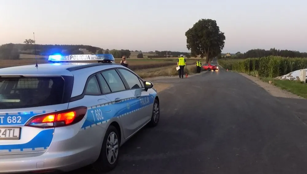 Samochód zderzył się z karetką