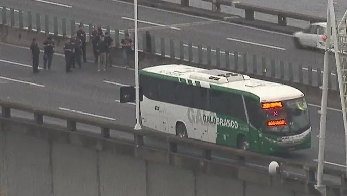Wziął 37 zakładników w Rio de Janeiro