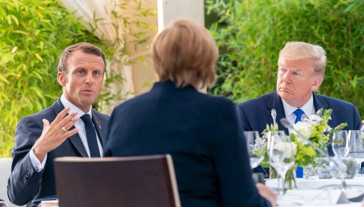 Trump zadowolony z lunchu z Macronem