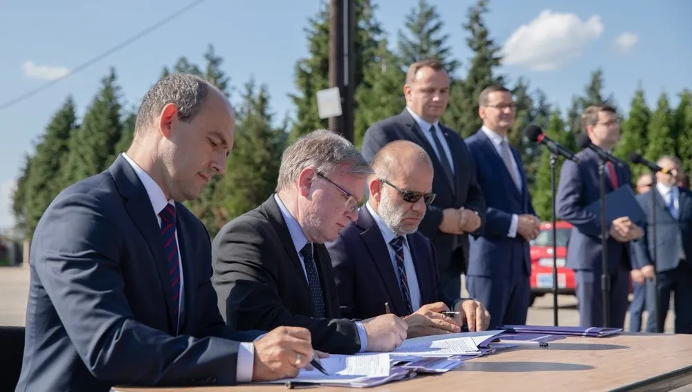Premier o bezpiecznych drogach