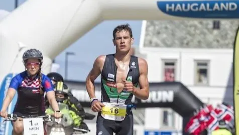 Ironman i "święta czapka"