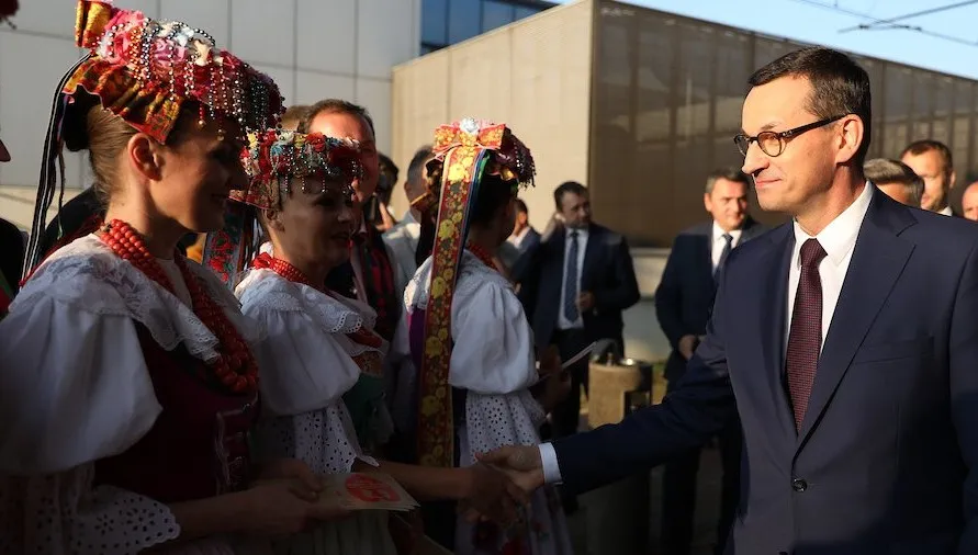 Premier Morawiecki: stąd popłynie światło