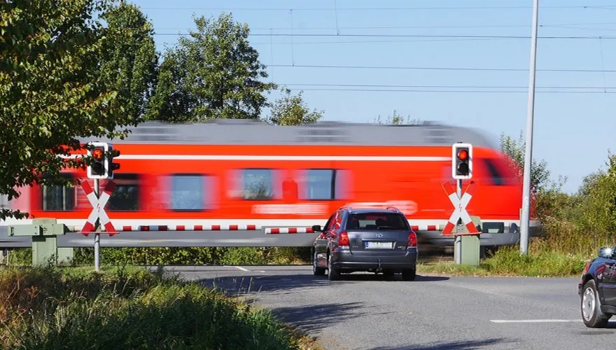 Zderzenie pociągu z karetką. Jest akt oskarżenia