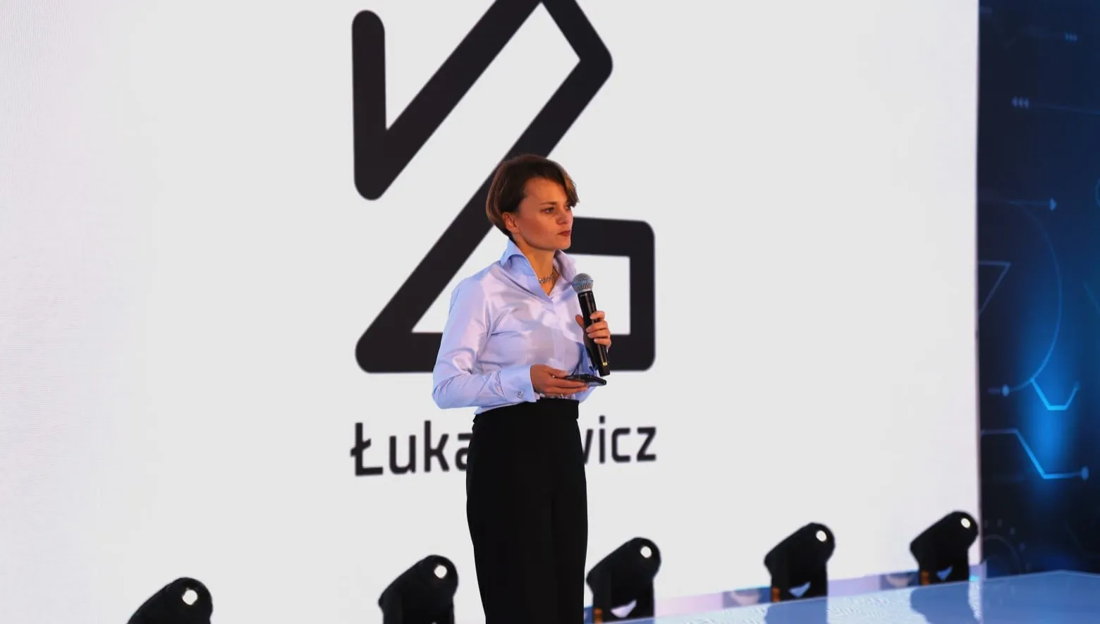 Minister technologii o Sieci Łukaszewicz
