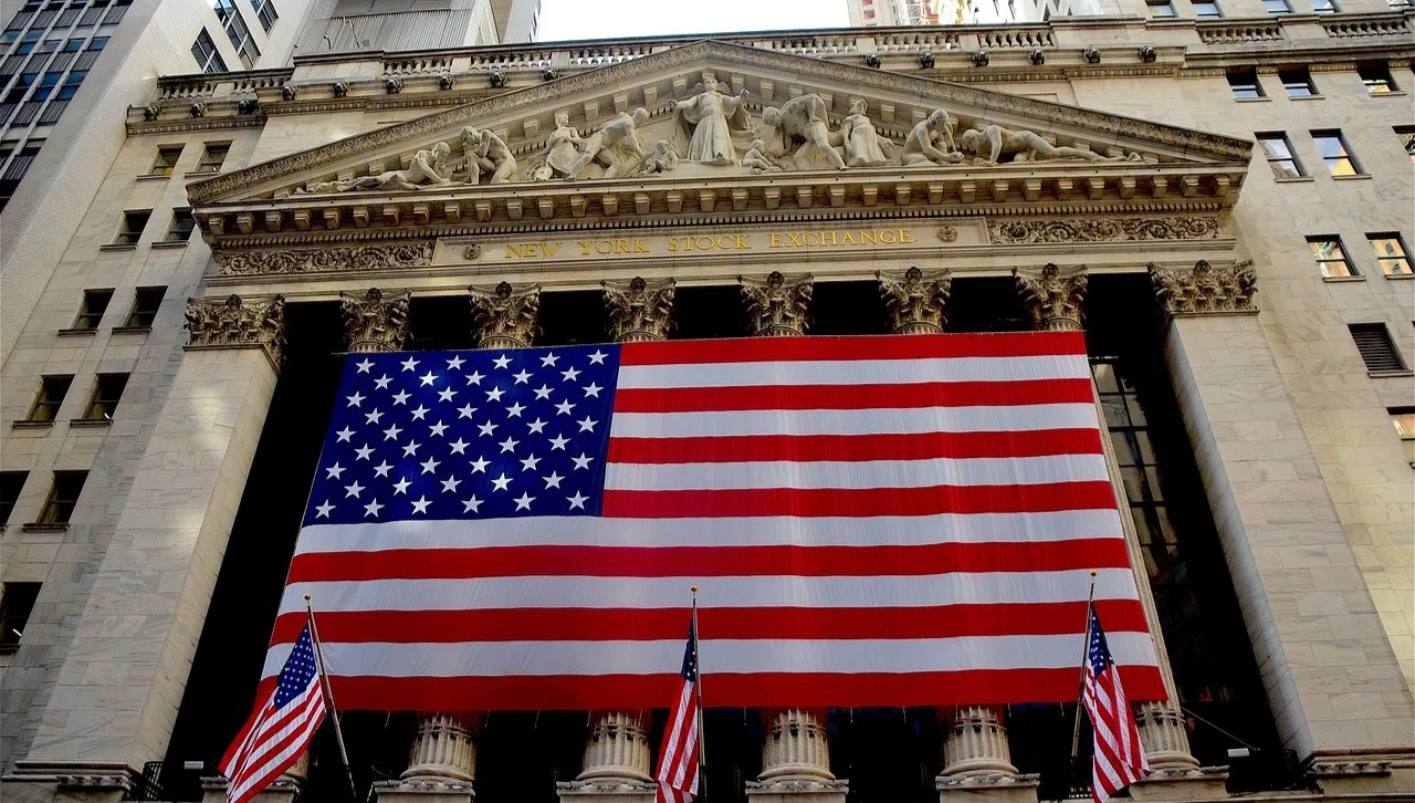 Spore spadki na Wall Street
